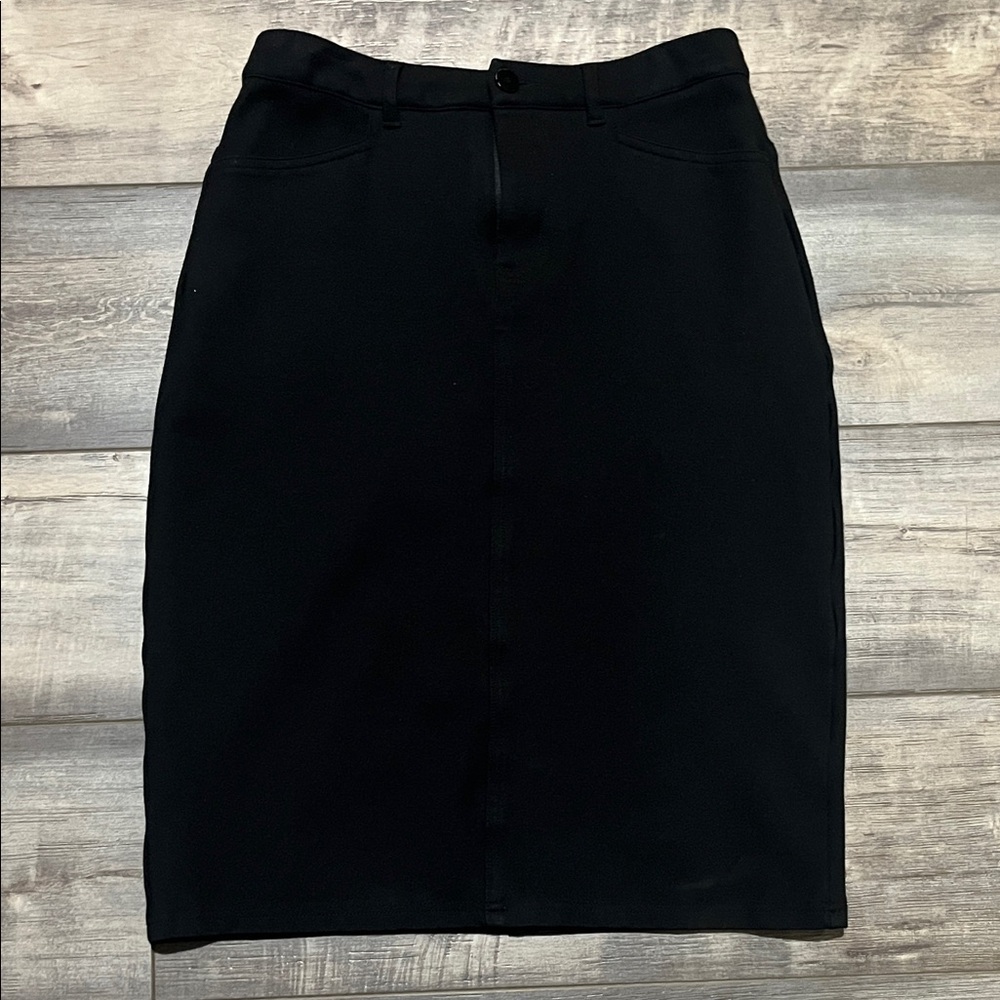 Classic Black Pencil Skirt - Sleek Professional Style